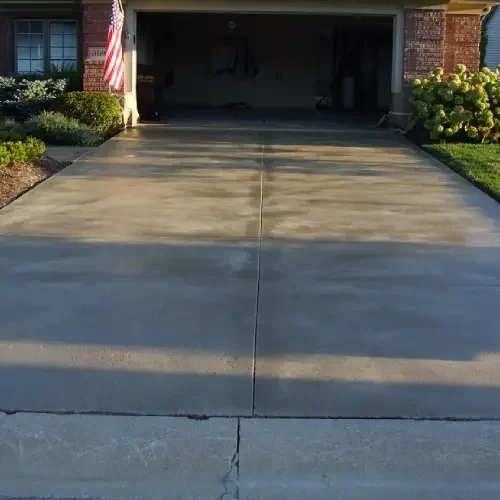 Driveway Concrete Concrete Cleaning Delaware County, OH